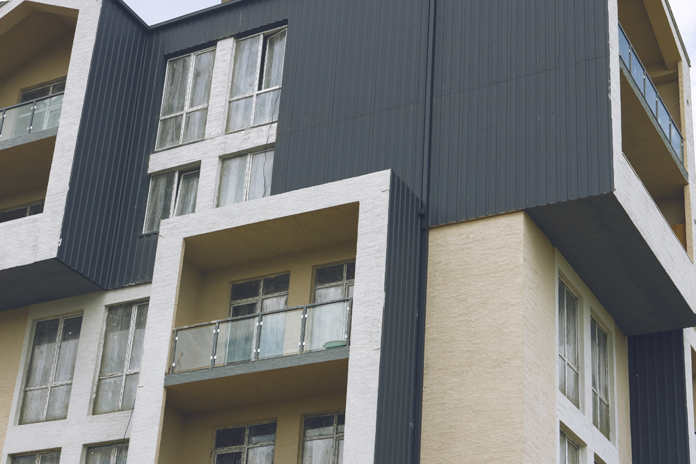 Furnishing Facade and roof